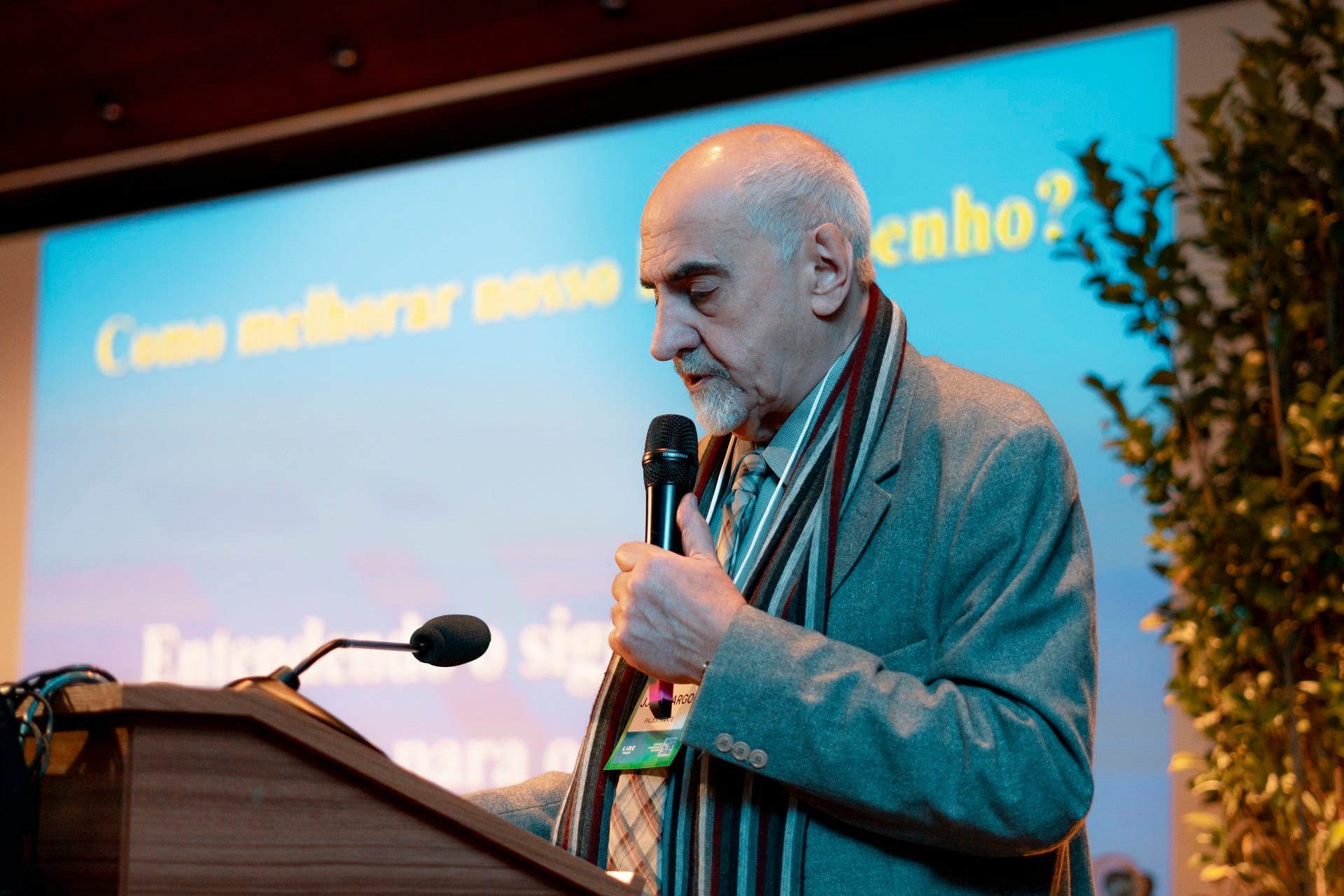 “Tecnologia e humanidade coexistem na Medicina”, diz o Dr. J. J. Camargo